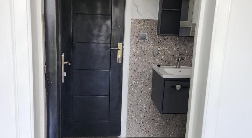 Image of Apartment 61