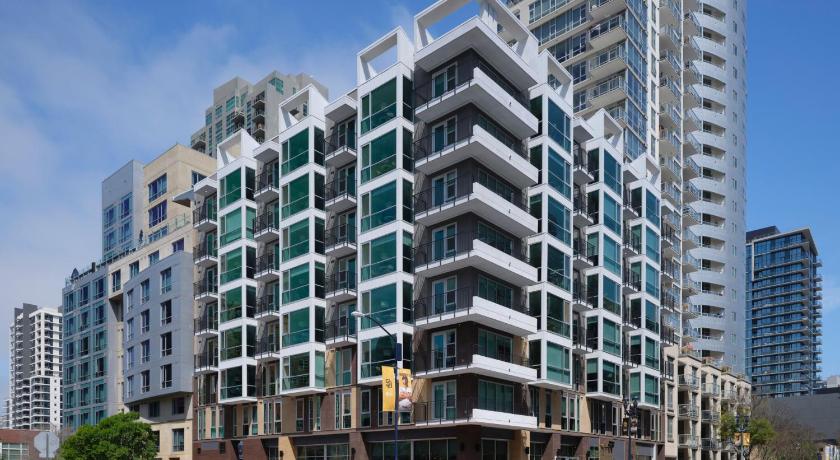 샌디에이고 / 샌디에고 (CA) Sentral Gaslamp Quarter 4성급 숙소 외관
