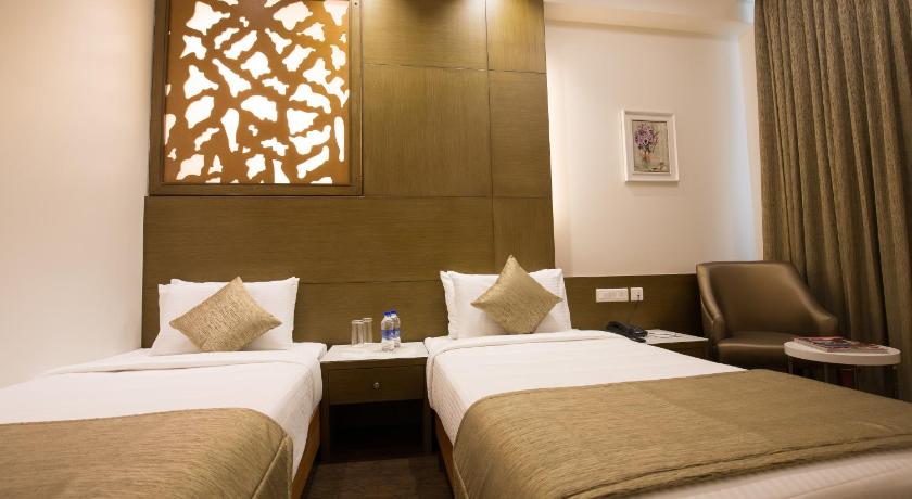 Image of Superior Room 5