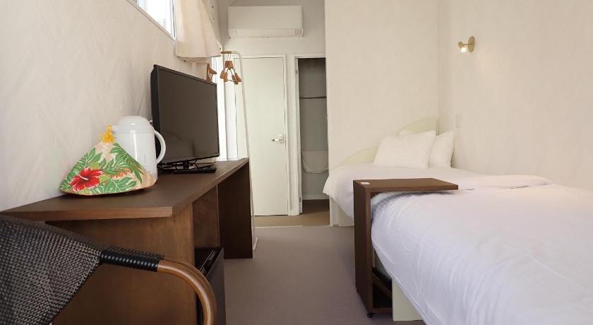 오키나와 본섬 ルナテッラセ 3성급 호텔 스위트룸