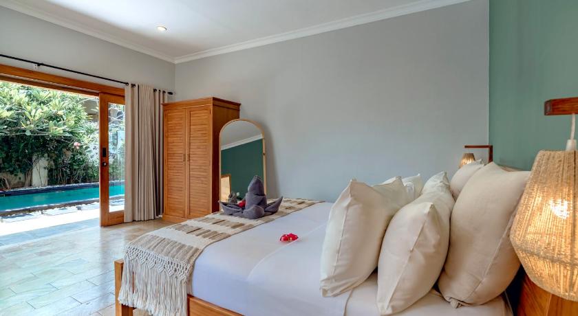 Image of Three-Bedroom Villa with Private Pool 9