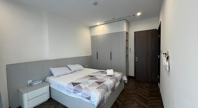 호치민 9군의 아파트먼트 (75m², 침실 1개, 프라이빗 욕실 2개) (Chillin Home (2BR)
Vinhomes Grand Park HCMC) 3성급 게스트하우스 스위트룸