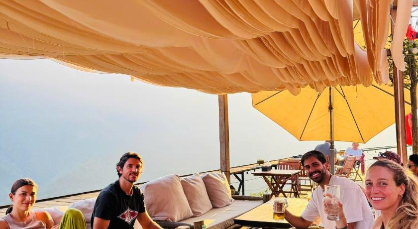 サパ PHANSI - Glamping, View Point 360, Bar & BBQ 3つ星 ゲストハウス 外観