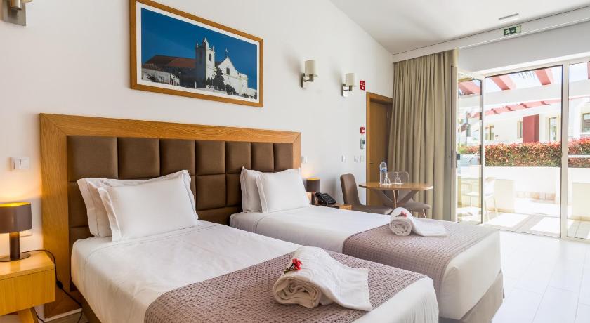 アグア Hotel Rural Bricia Du Mar 4つ星 ホテル プール