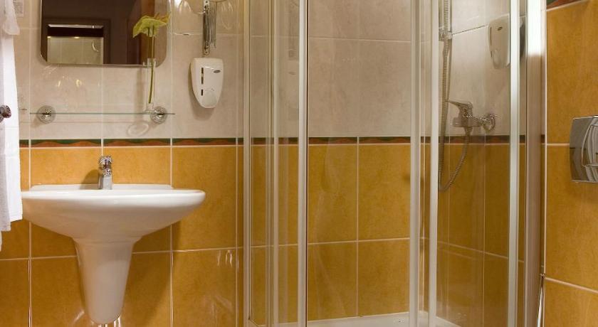 Image of Superior Double or Twin Room 2