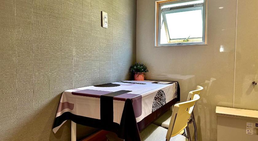 東京 32A Ikebukuro, 2 bedrooms and 1 living room, 7 mins to ST Max 4P 池袋 全新装修 两室一厅 交通中心 车站7分钟 最大4人 直达新宿 涉 4つ星 宿泊施設 眺望