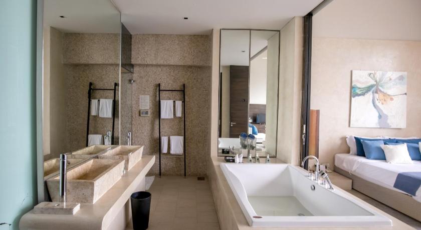 Image of Sky 1-Bedroom Villa with Private Pool 7