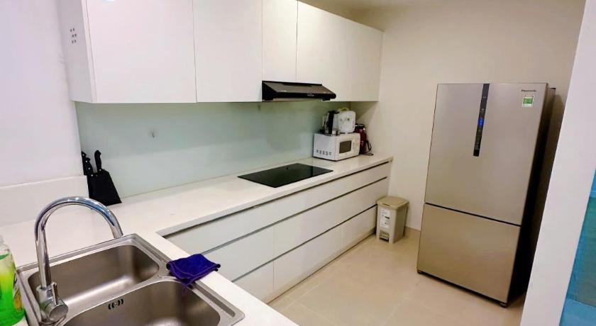 ホーチミン HHomes - 2 Bedroom with Pool GYM Masteri Thao Dien 5つ星 ゲストハウス プール