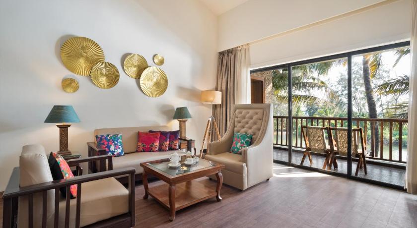 Image of Executive Suite with Balcony (with complimentary Kayaking and 20% off on Massage session) 12