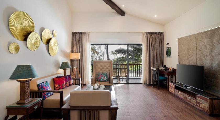 Image of Executive Suite with Balcony (with complimentary Kayaking and 20% off on Massage session) 8