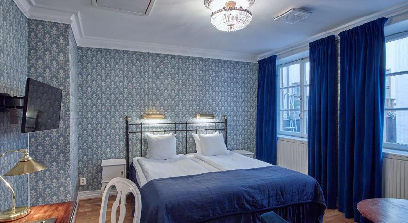 Image of Standard Twin Room 0