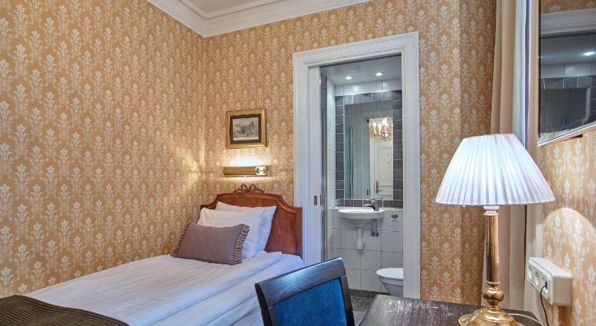 Image of Standard Single Room 7