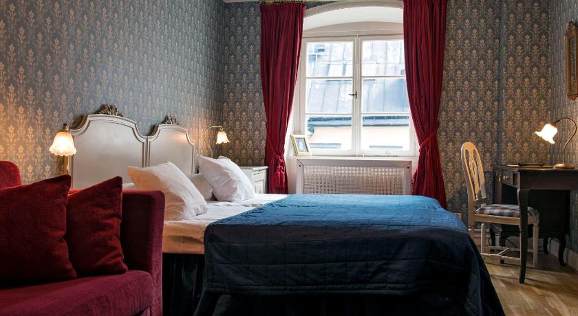 Image of Superior King Room 1