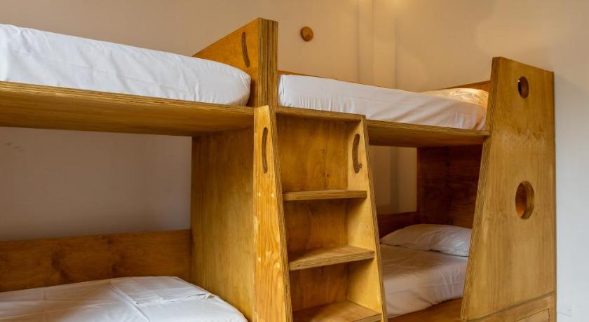 Image of Standard 4 Bed Dormitory Female 10