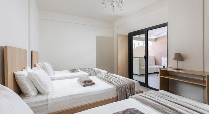 Image of Family Room with Terrace 3