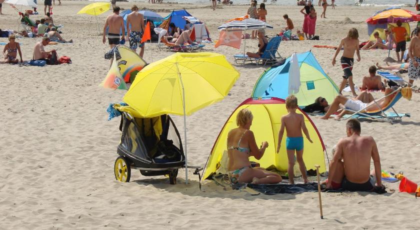Strand49 Glamping Sint Maartenszee photo