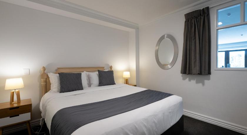 Image of 2 Bedroom Apartment 7