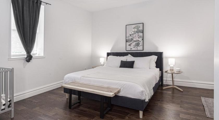 圣路易斯 (密苏里州) Ann Avenue Modern 3BR Home, Near Downtown with Free Parking 3星级 住宿 泳池