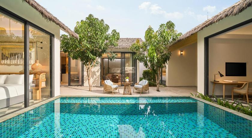 Image of Garden Pool Villa - 3 Bedrooms 7