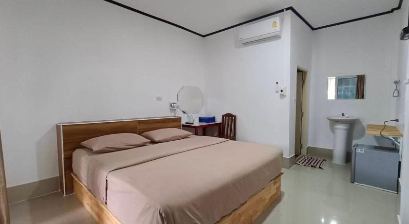 Mae Hong Son Lake View @Rakthai 2-Star Single Room restaurant