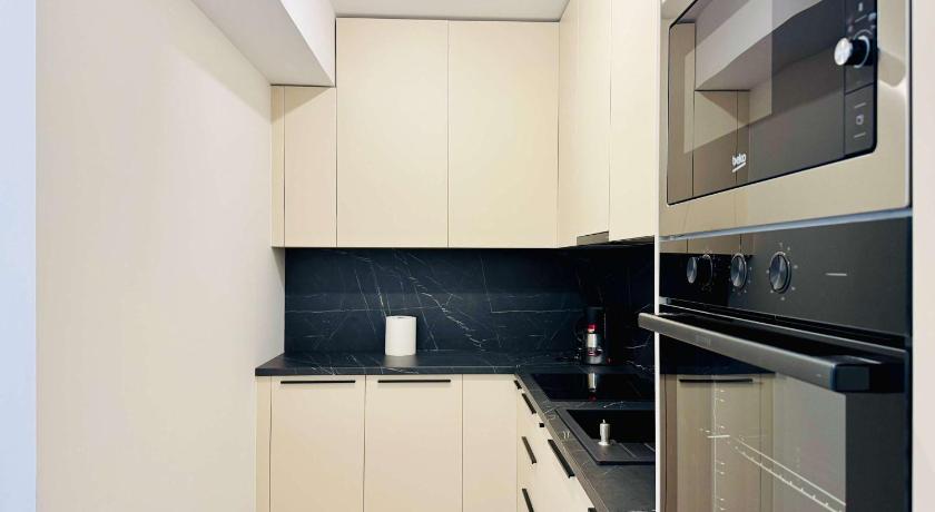 ティミショアラ Joy City Stay Mara M11-9 4つ星 シングルルーム レストラン