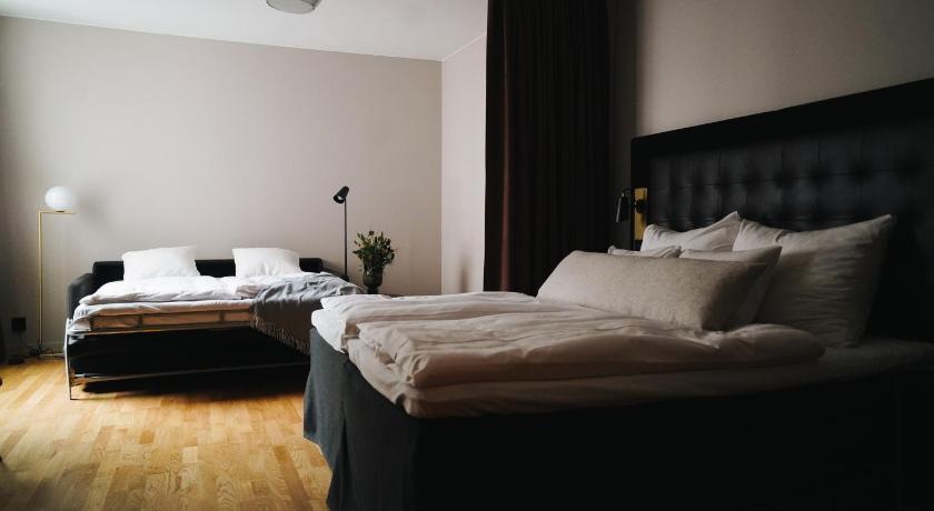 Image of Family Room 3
