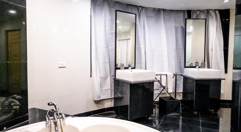 Image of Suite 9