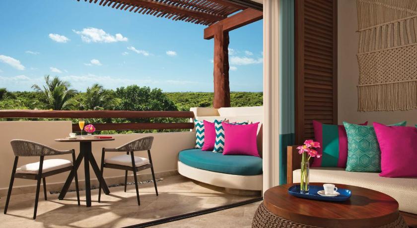 Image of Junior Suite Ocean View King - All Inclusive 4