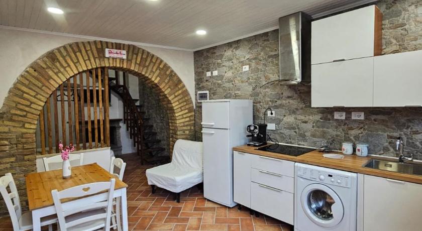 Romantic House-Il Rifugio del Lago fronte lago