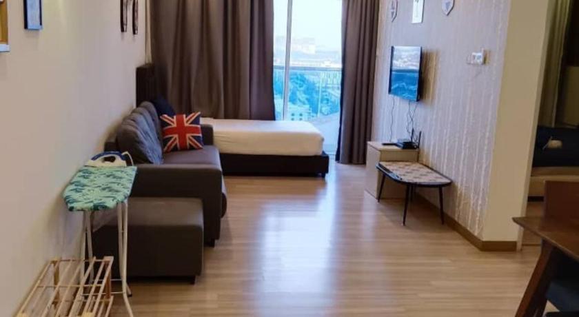 マラッカ DELUX BALCONY 4つ星 ゲストハウス スイート