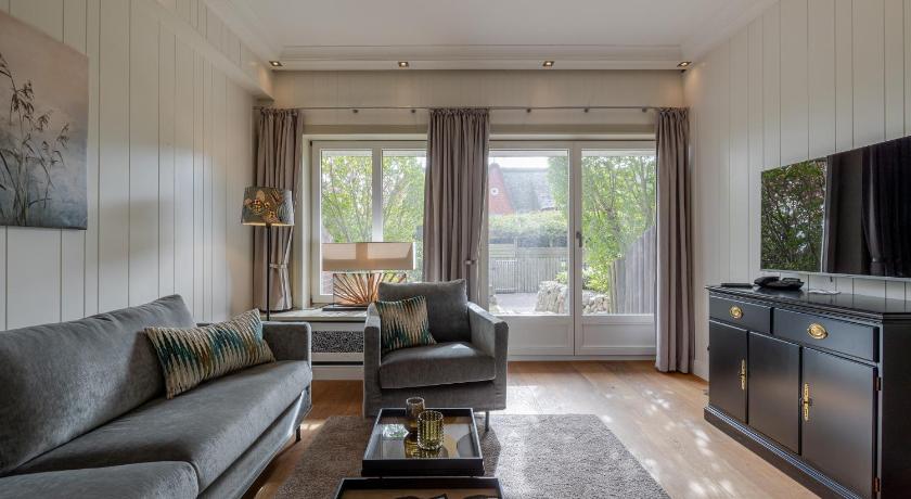 Kampen Stronhof Kampen 4-Star Guesthouse suite