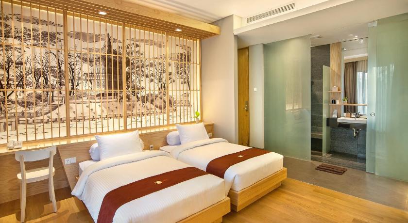 Image of Suite Twin 9