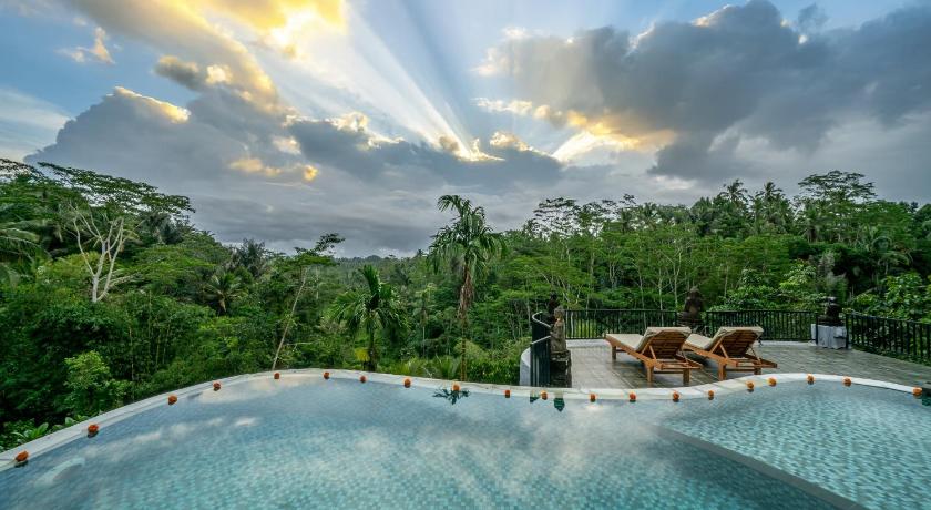 Tampilan Yoga Maya Senet Villa