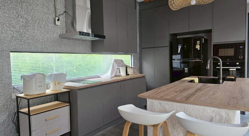 Image of Three-Bedroom Villa 11
