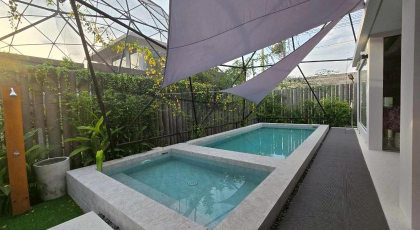 Image of Three-Bedroom Villa 17