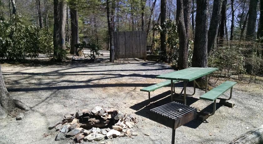 Linville Falls Linville Falls Campground, RV Park, and Cabins 4-Star Accommodation amenity