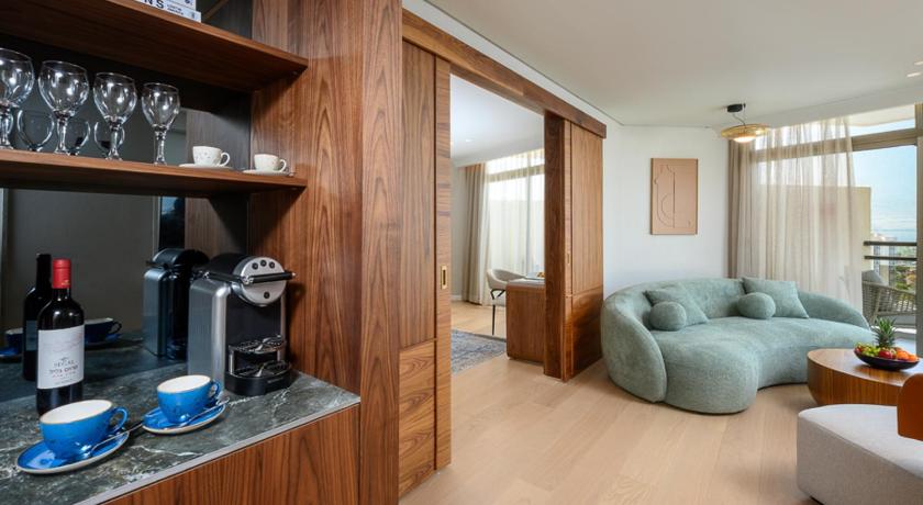 Image of Executive Suite 5