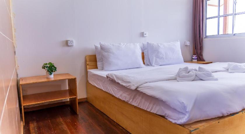 รูปของDeluxe King Room with Sea View & Boat Transfer 12