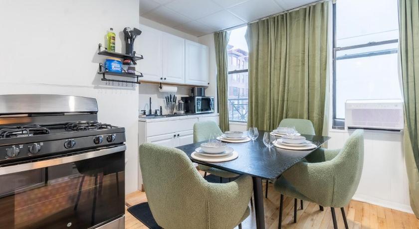 Hoboken (NJ) City Escape with 2 Baths, 10 beds and We Pay Half Parking for 2 cars, NYC in 15 min 3-Star Accommodation exterior