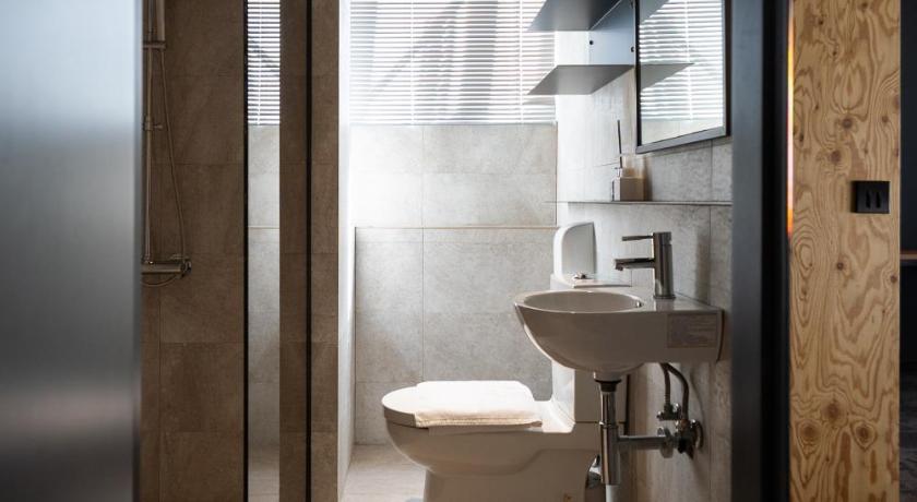 Image of Studio Suite 2