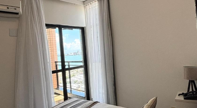 Imagem de Three-Bedroom Sea View Royal Deluxe 10