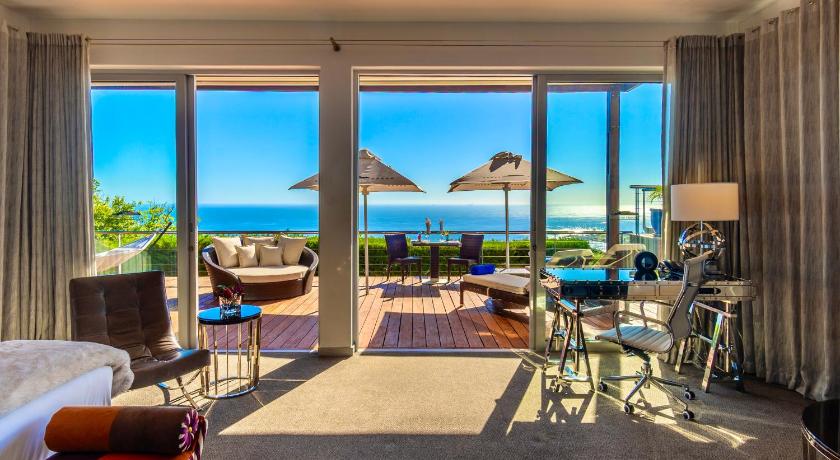 Image of Luxury Suite with Terrace and Sea View - Royal Suite 1