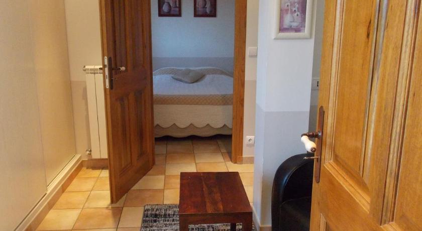 Image of Suite with Mountain View 3