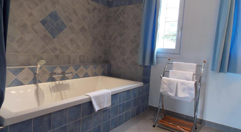 Image of Suite with Terrace 2