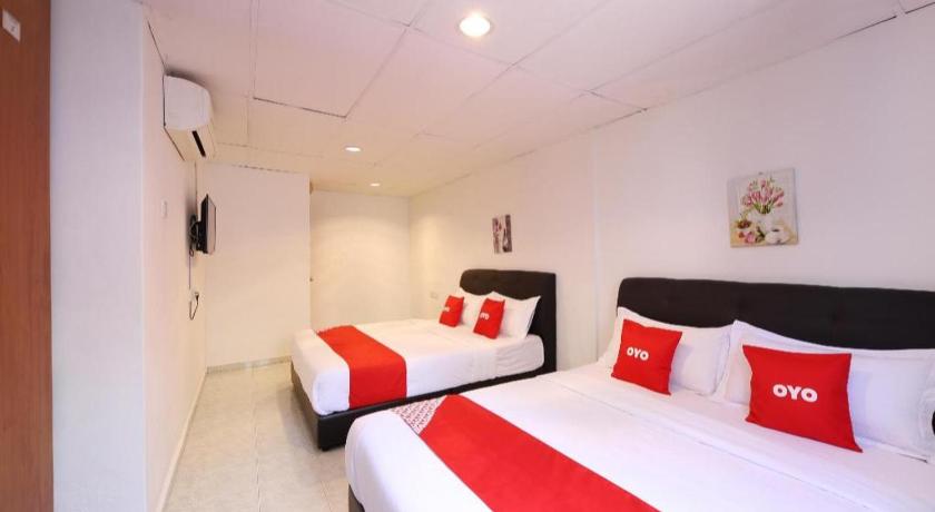 Hotel O Azimaju Guesthouse – Malacca , TX