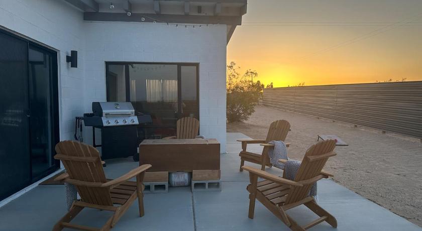 Hideaway in the desert