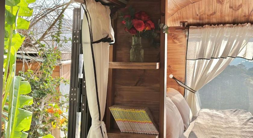 Cabin In The Air - image 13