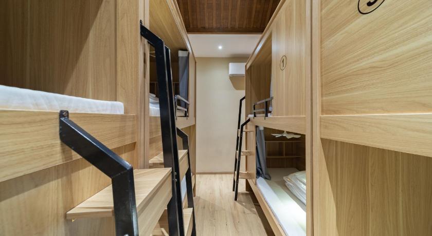 Image of Bunk Bed in Female Dormitory Room 5
