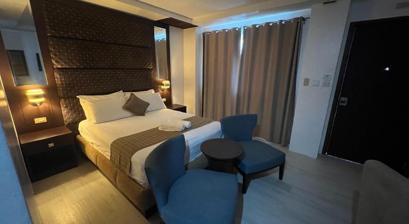 Image of Queen Suite 0