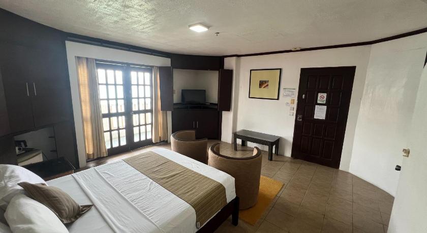 Image of Standard Double Room 2